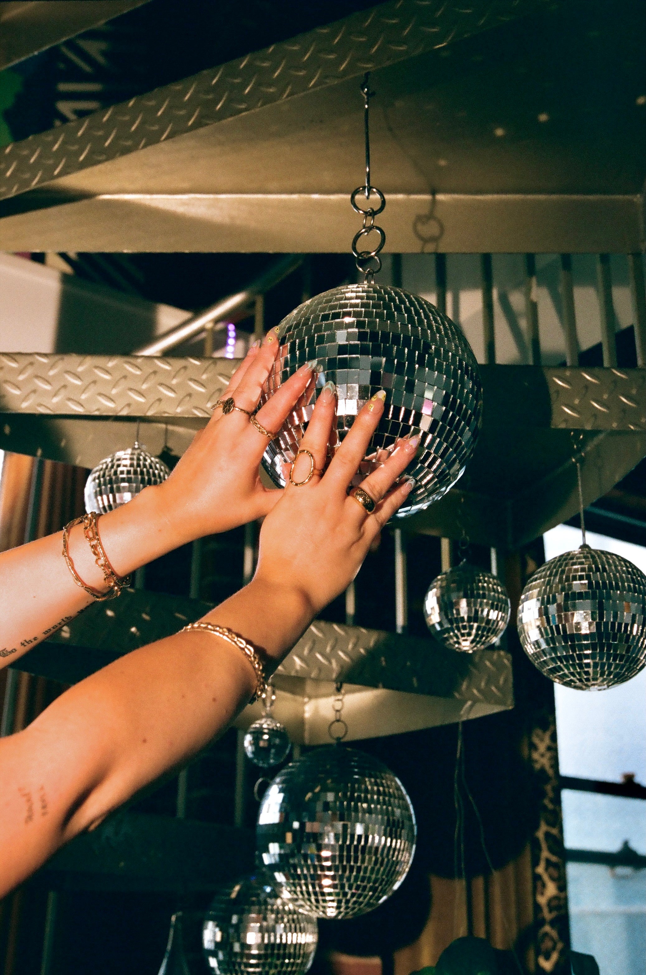 THE PRESIDENT'S DAUGHTER RING